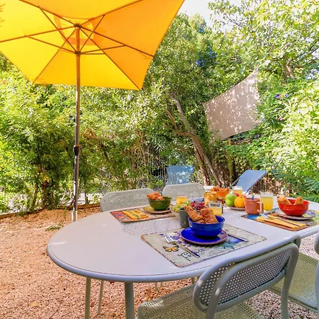 Select'sohome - Pour 4 Personnes Avec Jardin Prive Au Coeur Du Lavandou ! - Lo Casau * Le Lavandou
