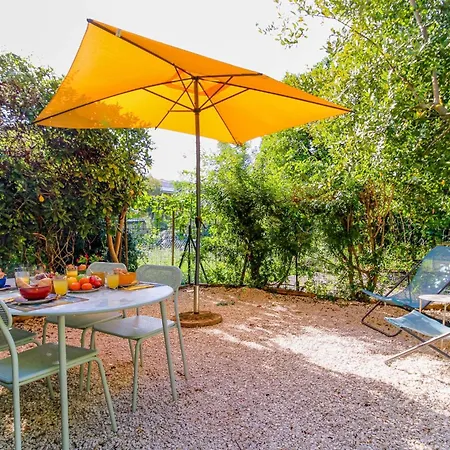 Select'sohome - Pour 4 Personnes Avec Jardin Prive Au Coeur Du Lavandou ! - Lo Casau *